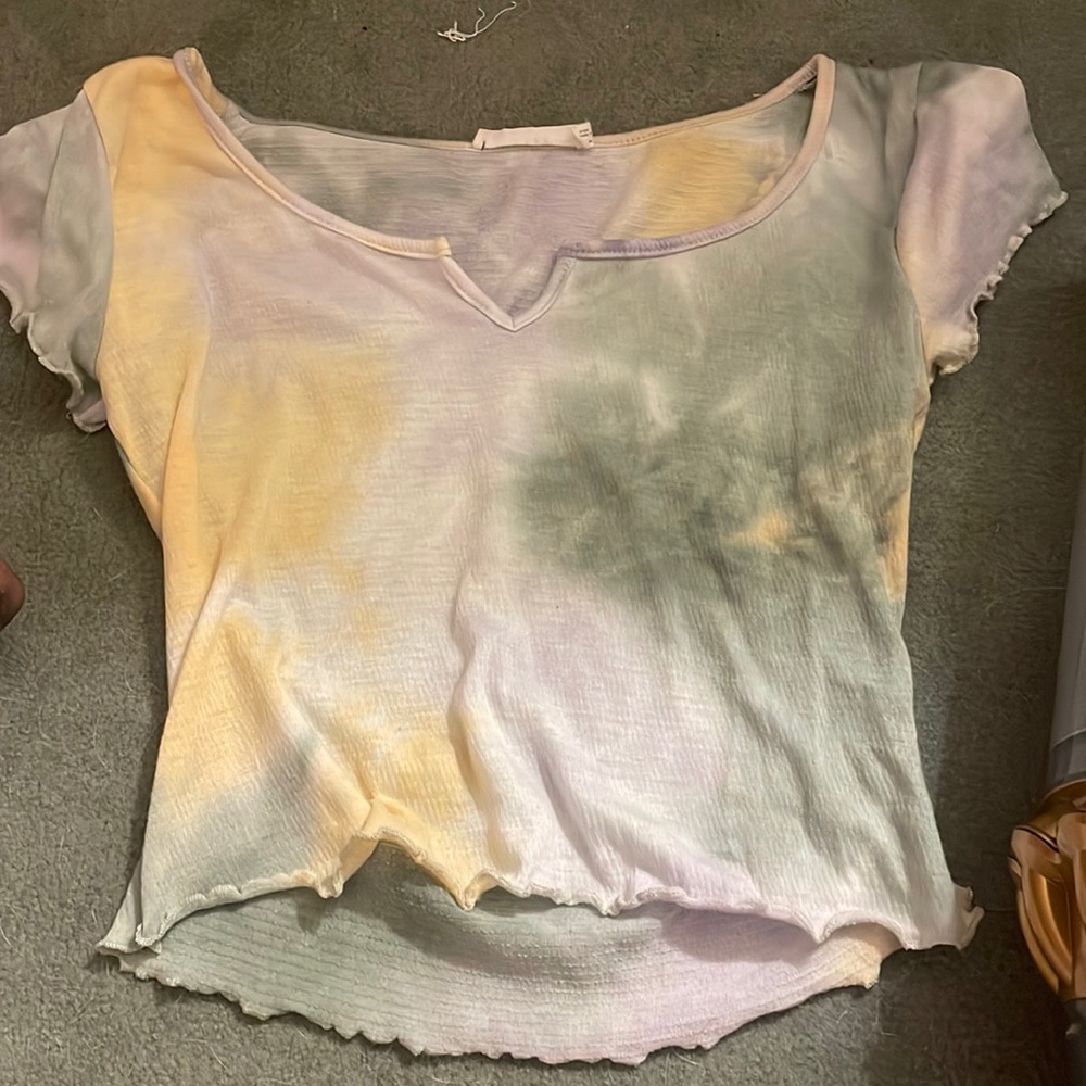 cropped t shirt